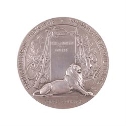 French Ministry of War silver physical training medal 1911, cased