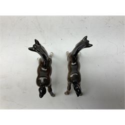 Six Beswick figures of bay horses, including large hunter no.1734, Shire horse no.818, horse with tucked head no.1549, etc (6)