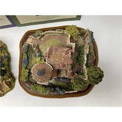 Two Lilliput Lane comprising Scotney Castle Garden limited edition 1183/4500 and Hestercombe Gardens limited edition 3013/3950, each with certificates of authenticity and original boxes