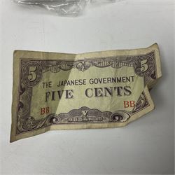 King George V 1935 crown coin, King George VI 1951 Festival of Britain crown in maroon box, various pre decimal coins, Ireland 1928 florin, Queen Elizabeth II UK 2007 five pound coin, two 'The Farmers Bank of China' five yuan notes etc