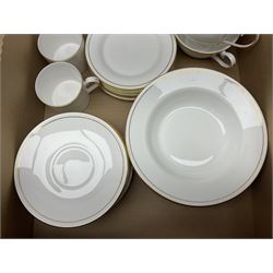 Crownford Queen's China Elegance pattern part tea and dinner service, to include Dinner plates, eight soup bowls, four tea cups etc 