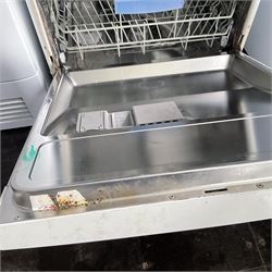 Bosch Exxcel S9G1B dishwasher  - THIS LOT IS TO BE COLLECTED BY APPOINTMENT FROM DUGGLEBY STORAGE, GREAT HILL, EASTFIELD, SCARBOROUGH, YO11 3TX