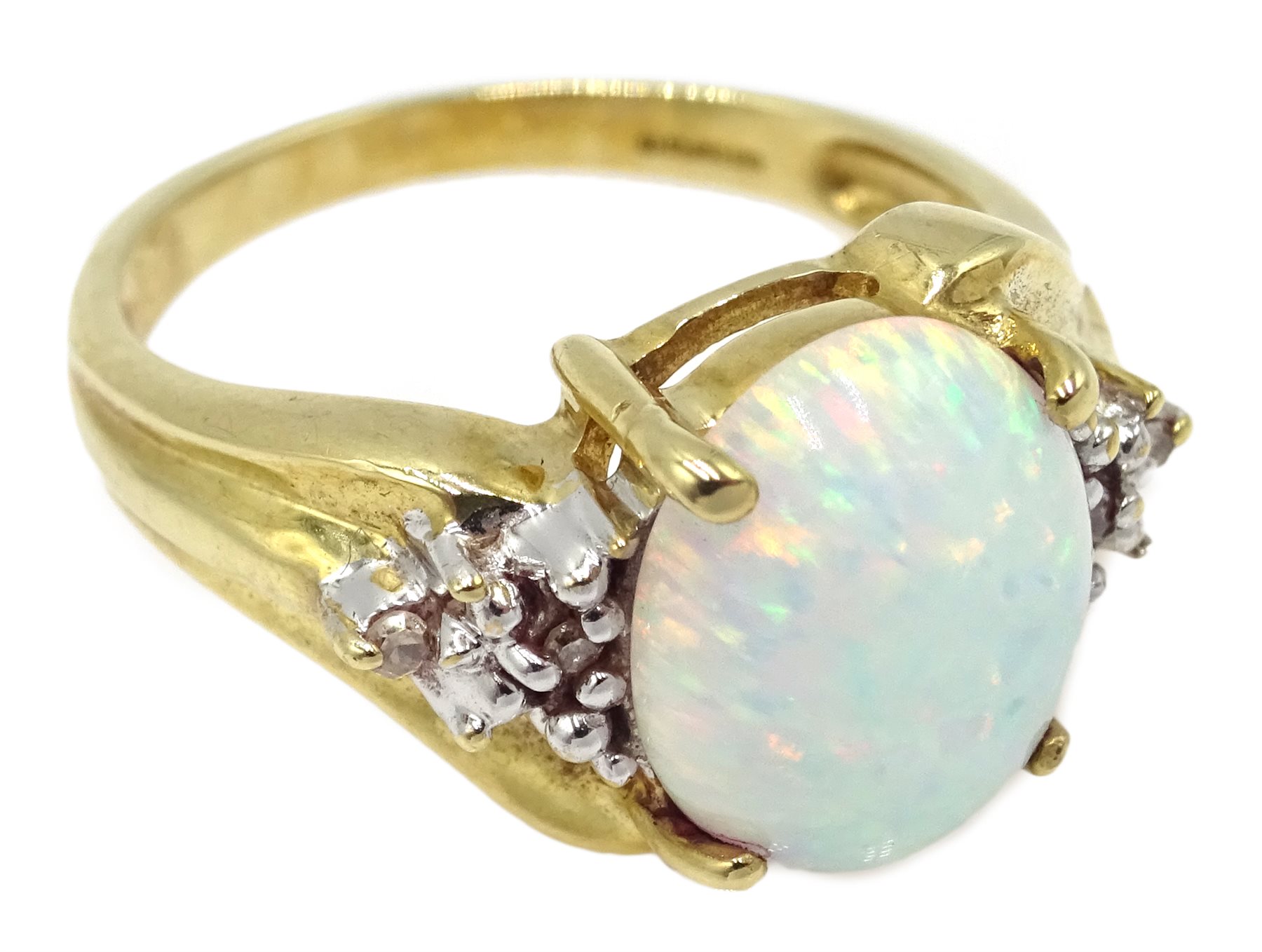 9ct gold opal and diamond ring, hallmarked - Jewellery, Watches & Silver