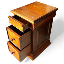 Barker & Stonehouse - Mahogany Grosvenor bedside chests, rectangular moulded top above a freize baized lined drawer, over two drawers on a moulded plinth base