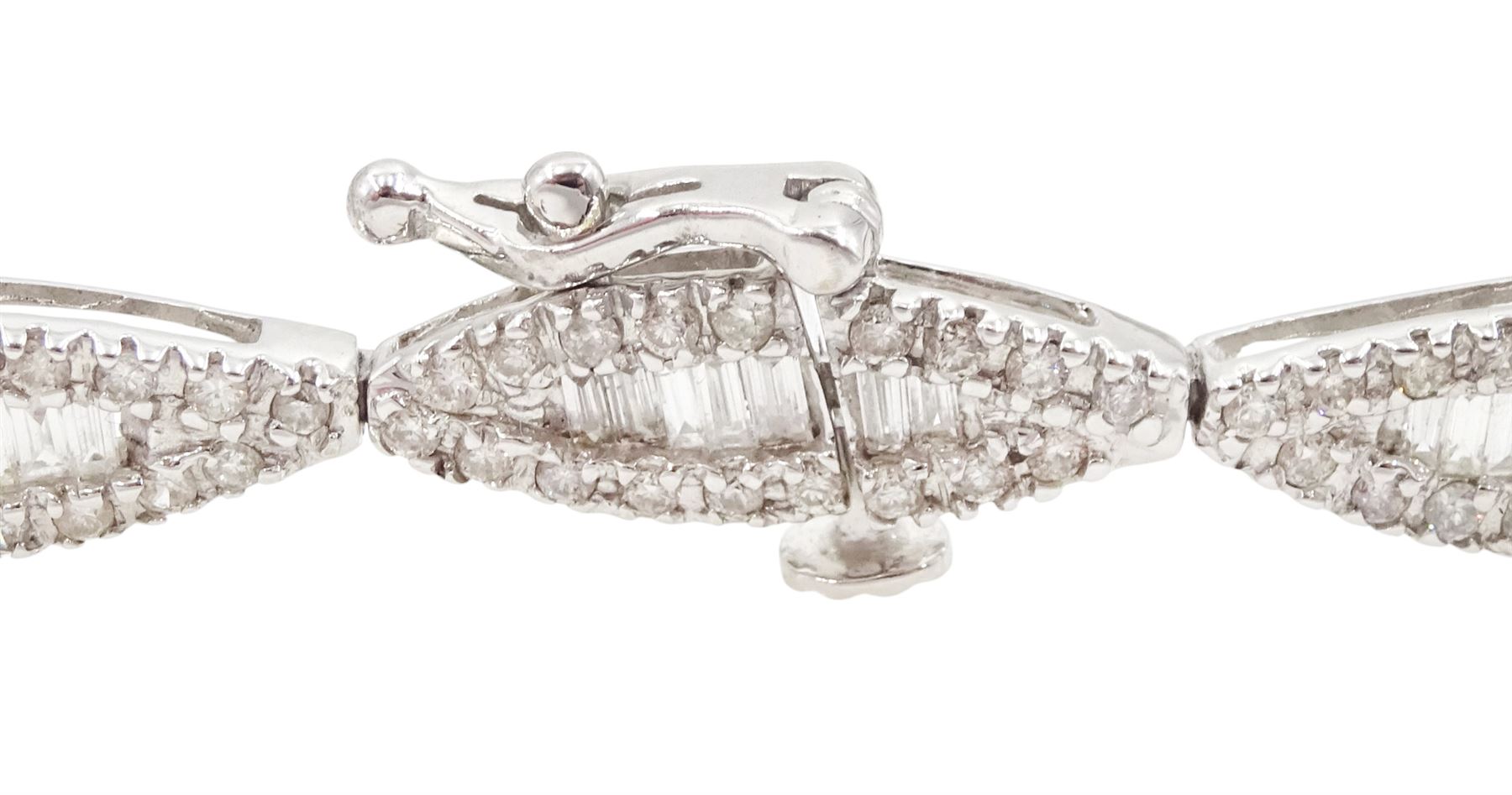 18ct white gold round brilliant cut and baguette cut diamond, marquise shaped link bracelet, hallmarked, total diamond weight approx 3.00 carat