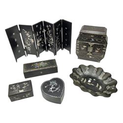  Late 19th / early 20th century Japanese