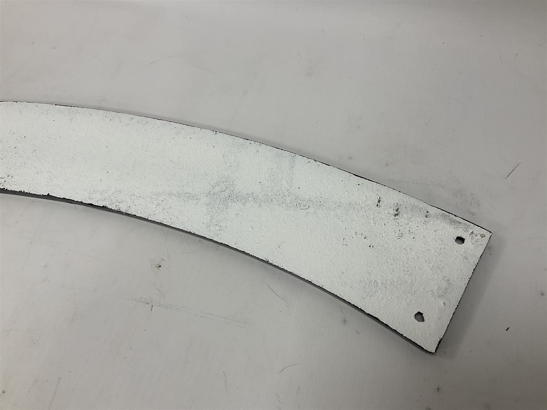 Cast iron Flying Scotsman arched railway sign, L89cm