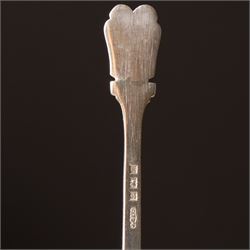 Cased set of silver Signs of the Zodiac spoons each with a different terminal L11cm London 1964 Maker Joseph Gloster Ltd