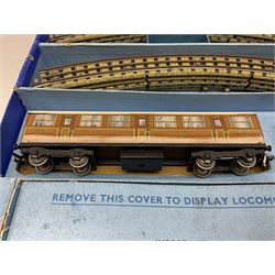 Hornby Dublo - 3-rail EDP1 electric train set with Class A4 4-6-2 locomotive 'Sir Nigel Gresley' No.7 and tender in LNER Blue, two teak effect passenger coaches; quantity of track and controller; in fitted box with locomotive cover and paperwork