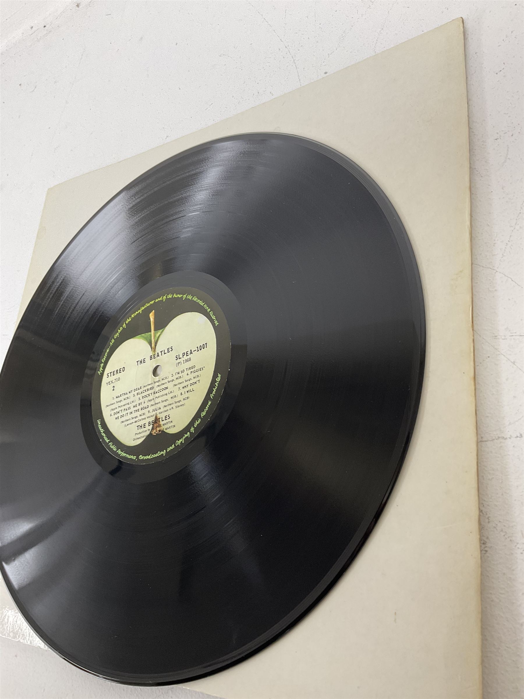 The Beatles White album vinyl record, with side opening gatefold sleeve, Apple Records, Stereo, SLPEA-1007 and 1008, YEX 710, 711 and 712