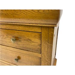 Barre Dugue - French oak five drawer chest with three drawers and frieze drawer at top and one at bottom 
