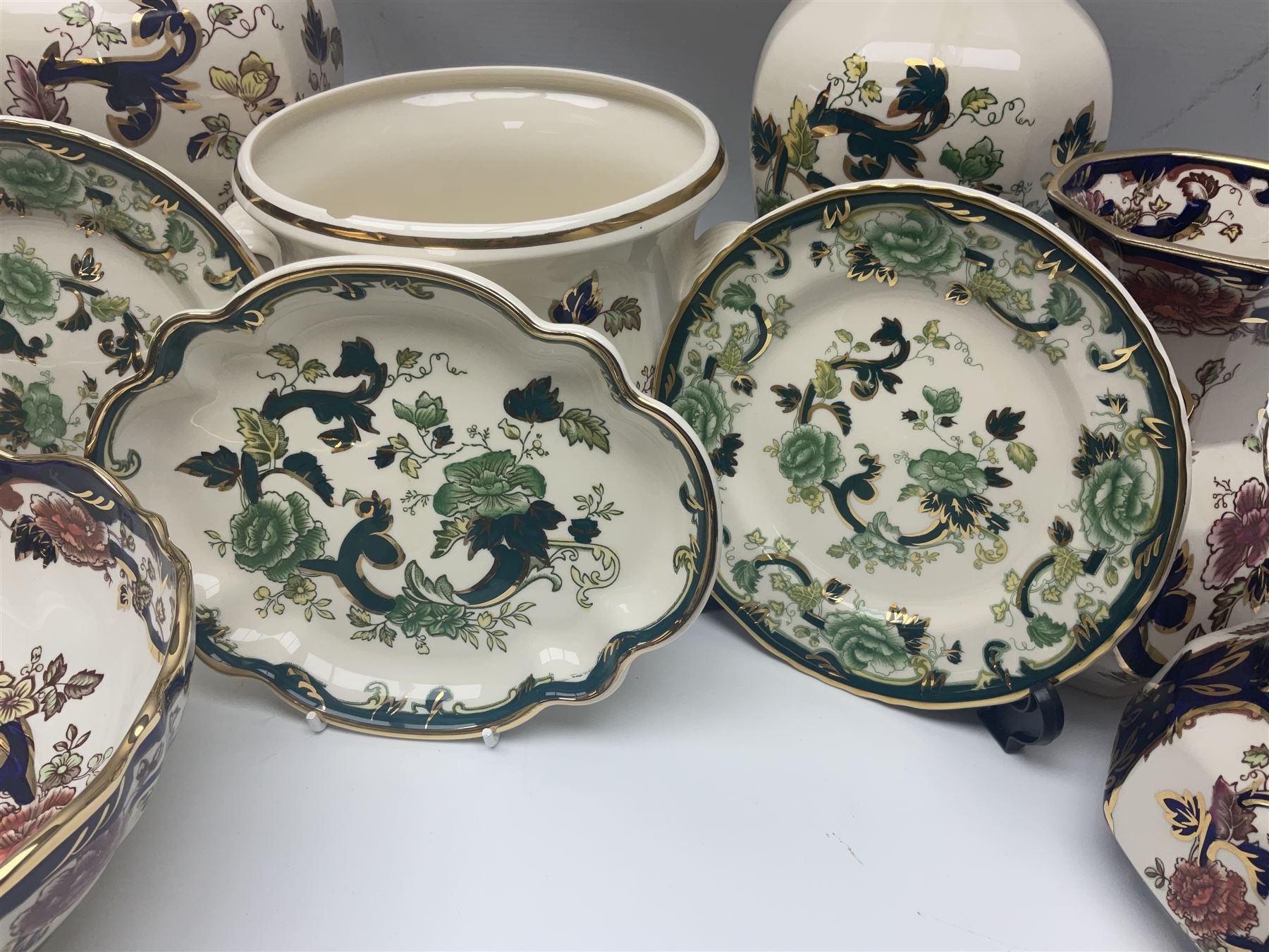 Collection of Masons Mandalay pattern, to include clock, covered vase, jugs, etc, and other Masons Chartreuse pattern items 