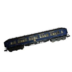 Trix Minitrix 'N' gauge 11406 Orient Express train pack, comprising locomotive and five coaches, boxed