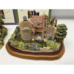 Two Lilliput Lane comprising Scotney Castle Garden limited edition