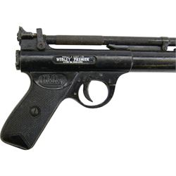 Webley Premier .22 air pistol, batch 947, Series E with 5 pin trigger block, the air chamber marked Webley & Scott Ltd, Webley Premier, Made in England, with checkered grip, H14cm, L19cm
