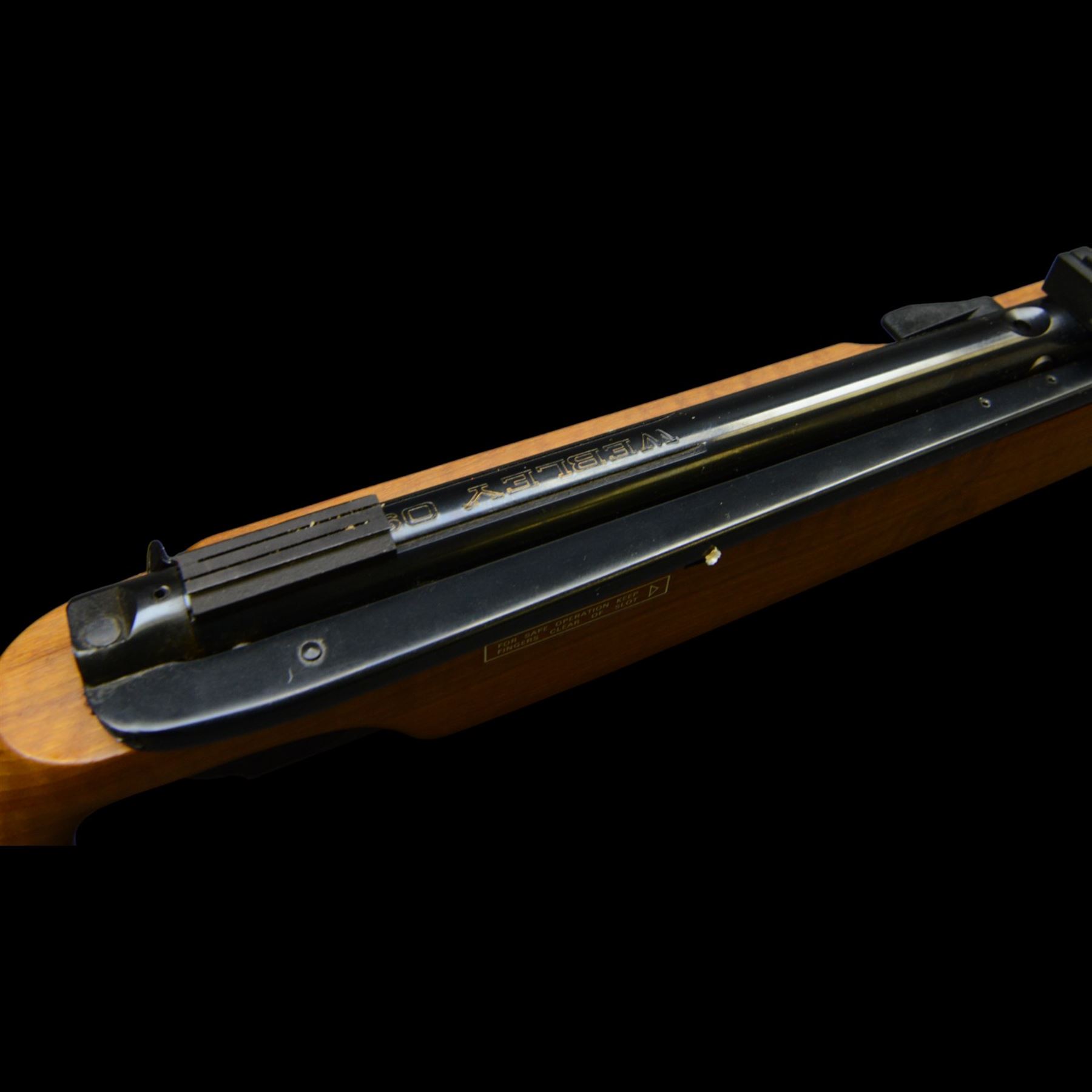 Webley Osprey .177 side-lever air rifle, 18 inch barrel with adjustable sights, serial number 4464, overall L109cm