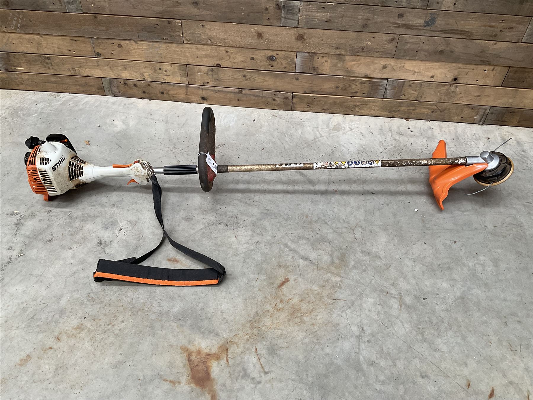 Commercial strimmer online