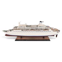 Maritime Replicas 1:771 scale model of Cunard Queen Elizabeth 2, in perspex display case, together with a larger scale model of cruise liner MV Discovery, largest H76cm, W27cm