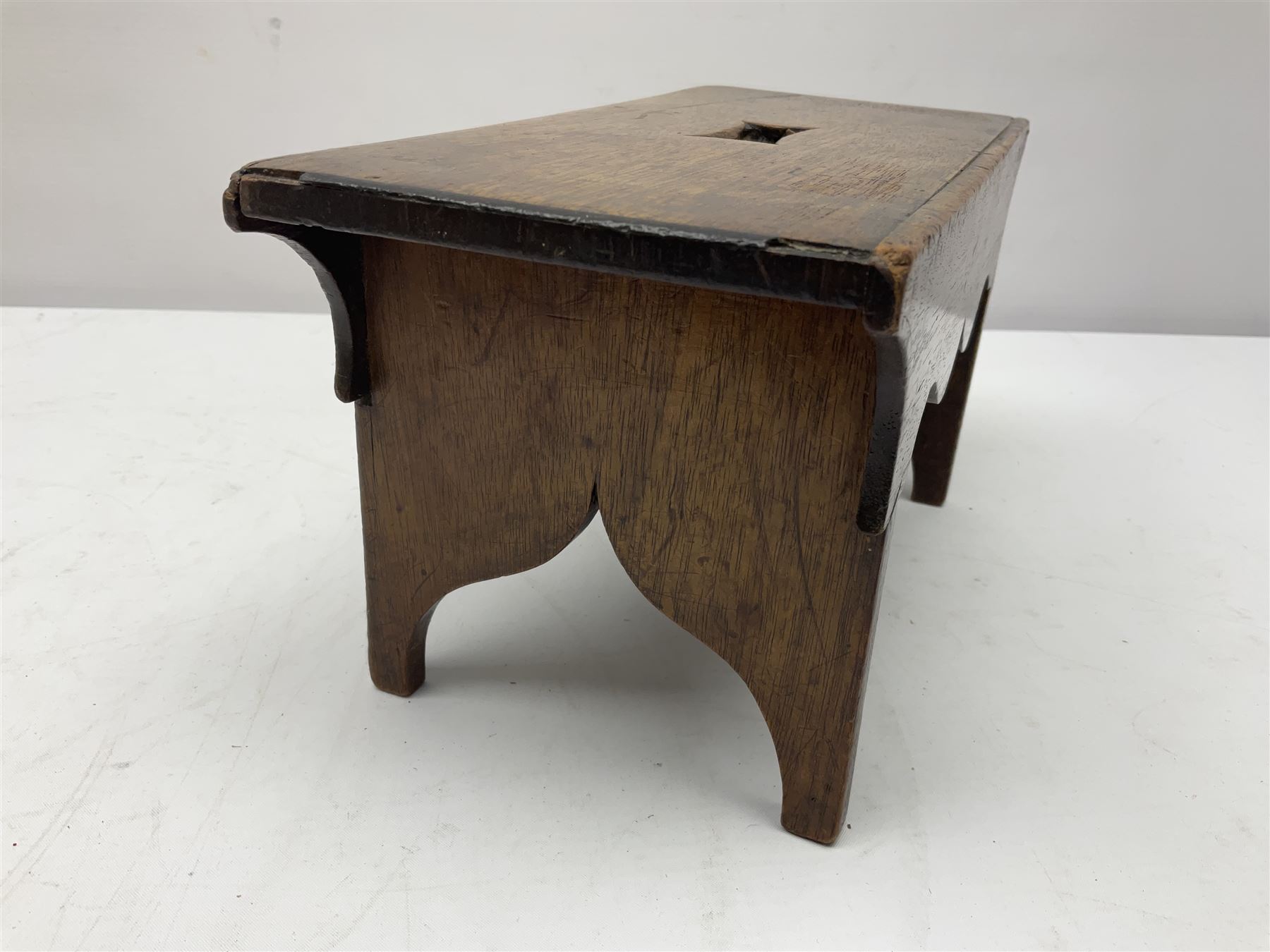 19th century oak miniature apprentice vernacular stool, H13.5cm