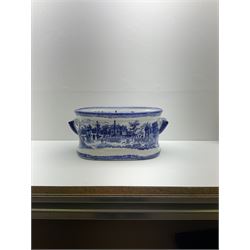 Victorian style, blue and white transfer printed footbath, decorated with town scene and with twin carry handles, L48cm