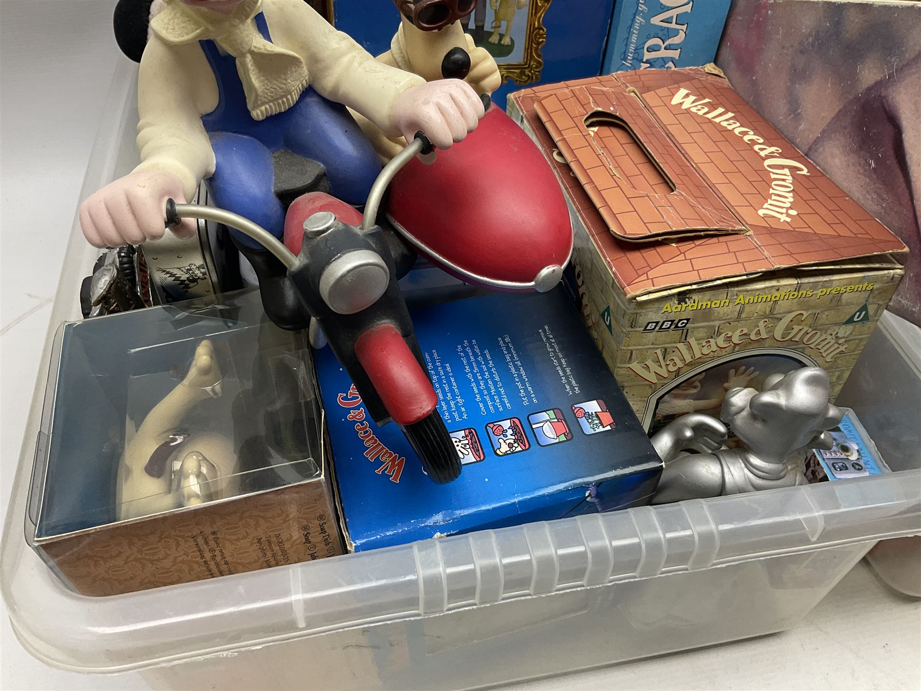 Large collection of Wallace & Gromit collectables, including four Born to Play  figures, clocks, composite figures, etc, in four boxes   