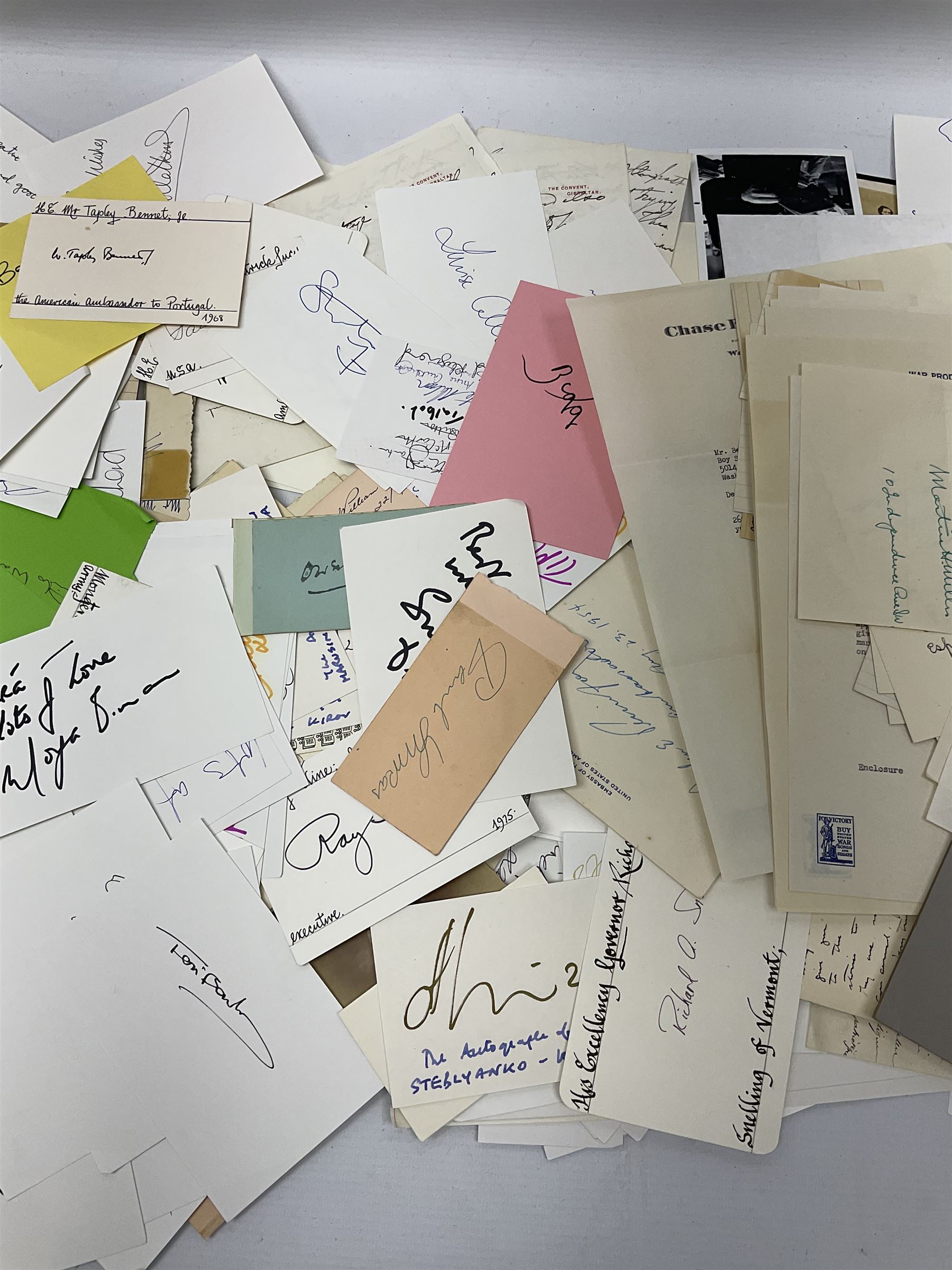 Collection of over 600 autographs on cards, clipped pieces, letters etc including William Gladstone, Lord North, Randolph Churchill, Hugh Dalton, Philip Noel-Baker, Philip Burne-Jones, Tiger Woods, Ben Hogan, Cindy Crawford, Viv Nicholson, Roddy Doyle, Diana Cooper, Woody Allen, Roy Orbison, Mary Wilson, Sammy Davis Jr., Clive Brook, Roger Quilter, Chay Blyth, Chris Bonington, John Lodge, Trevor Bayliss, Penelope Wilton, Tom O'Connor, Charles Aznavour, Alan Tichmarsh, Michael Ball, Thelma Barlow, Jack Brymer, Paul Badura-Skoda, John Lill, John Conteh, Charlotte Knollys, Arthur Godfrey, Eric Sykes, Queen Noor of Jordan, Victoria Gledenning, Madeleine Albright etc