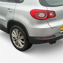 VW Tiguan, 2 Litre diesel, Automatic, 2011, Silver, MOT till 06/09/2026, 120,000 Miles (NV11 DDF)