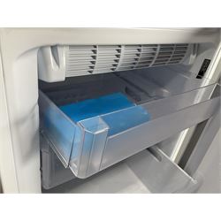 Hotpoint RLFM171 larder freezer