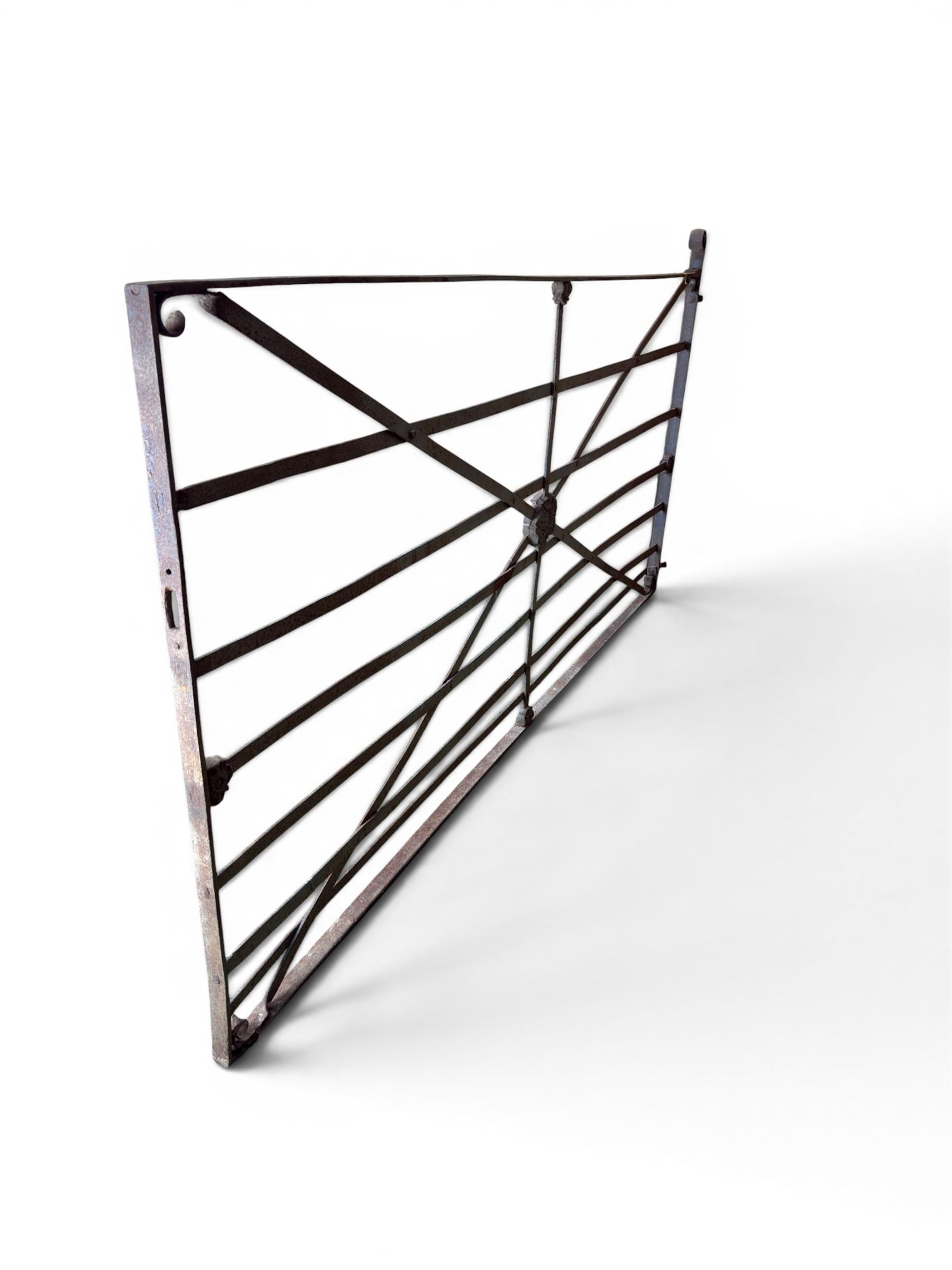 19th century Regency design painted wrought iron country estate gate, strapwork detail with five cast motifs, stamped W & J Rodenhurst, Drayton