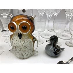 Landham glass paperweight in the form of a duck, together with a glass owl paperweight, Edinburgh Crystal decanter and five wine glasses and other glassware 