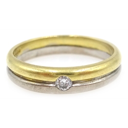  18ct white and yellow gold single stone diamond ring by Peter Brewer of Scarborough, hallmarked Sheffield 2003  