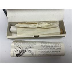 Wrenn '00' gauge - two Class N2 0-6-2 tank locomotives - No..9522 in LNER Light Green in original box with instructions; and No.69550 in BR Lined Black in associated Wrenn box with instructions; together with Tri-ang Wrenn '00' gauge Class A4 4-6-2 locomotive 'Mallard' No.60022; boxed (3)