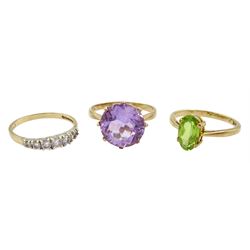 Gold single stone amethyst ring, single stone peridot ring and a graduating cubic zirconia ring, all 9ct