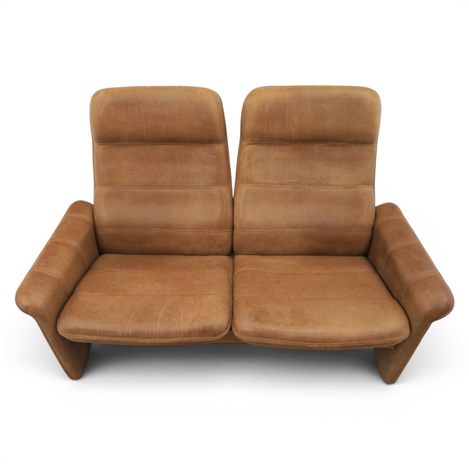 De Sede - mid-20th Century DS-50 two seat sofa, upholstered in tan leather 