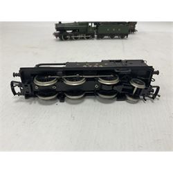 Mainline Railways ‘00’ gauge - Class J72 0-6-0T no.581 in LNER green; Class 43XX 2-6-0 no.2358 in GWR black; Class 2251 0-6-0 locomotive and tender no.3205 in GWR green; Class N2 0-6-2T no.4744 in LNER black; Class 56XX 0-6-2T locomotive; one plain 0-6-0 Tank locomotive (6) 