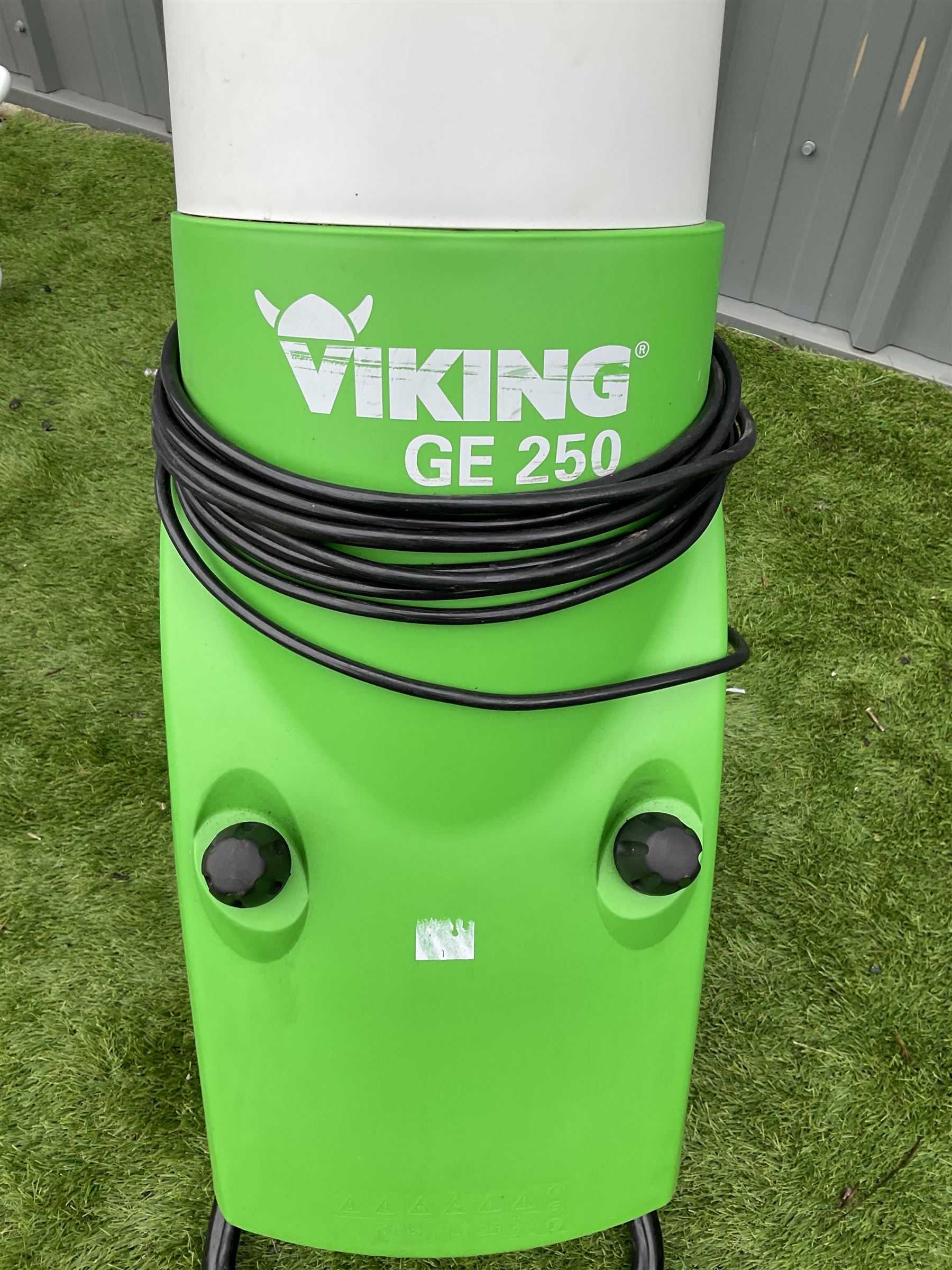 Viking GE 250 electric shredder  - THIS LOT IS TO BE COLLECTED BY APPOINTMENT FROM DUGGLEBY STORAGE, GREAT HILL, EASTFIELD, SCARBOROUGH, YO11 3TX