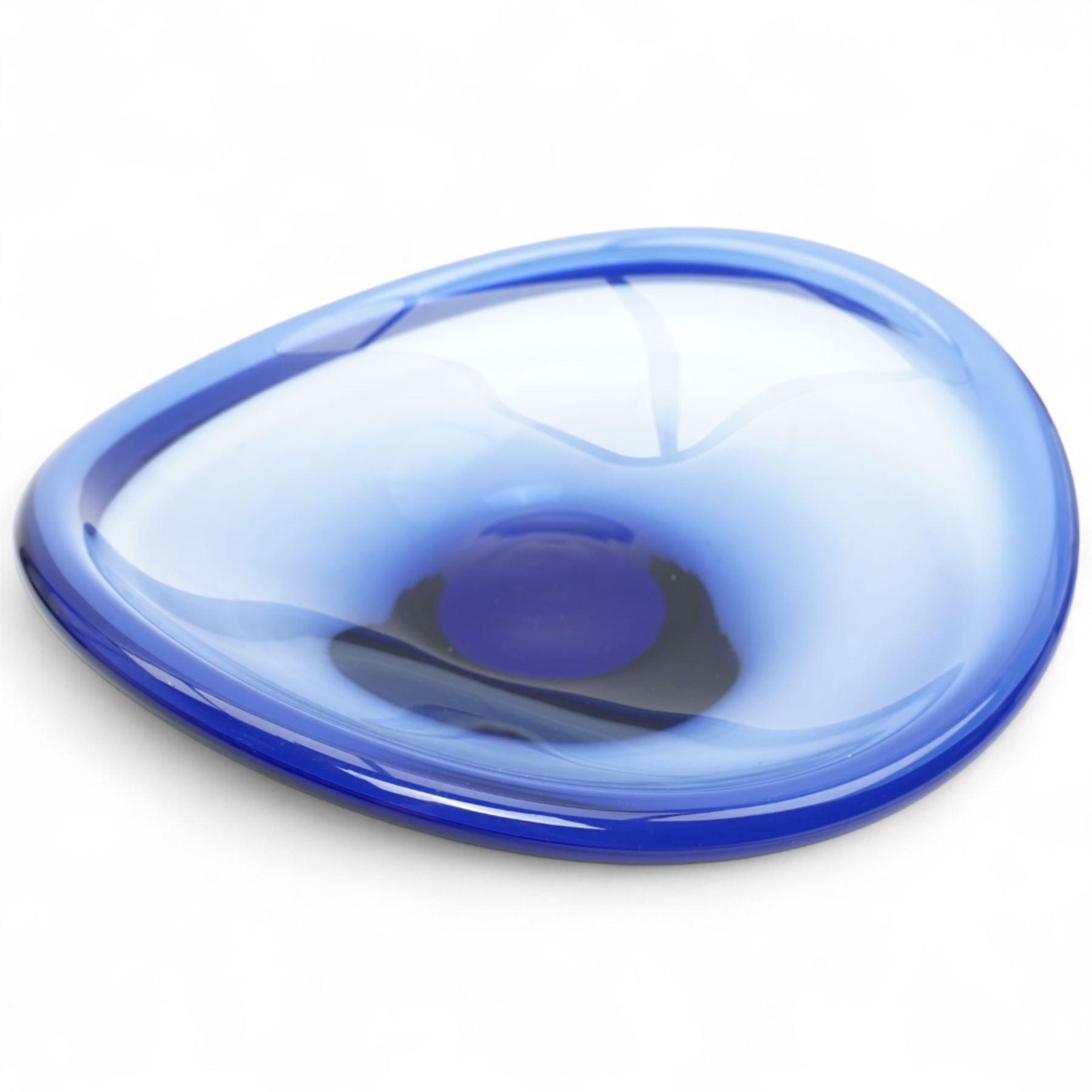 Art glass blue Selendia bowl, by Per Lutken for Holmegaard, with flared rim, incised marks to base, D26cm