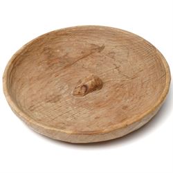 Mouseman - Adzed oak fruit bowl with centre mouse signature D29cm by the workshop of Rober...