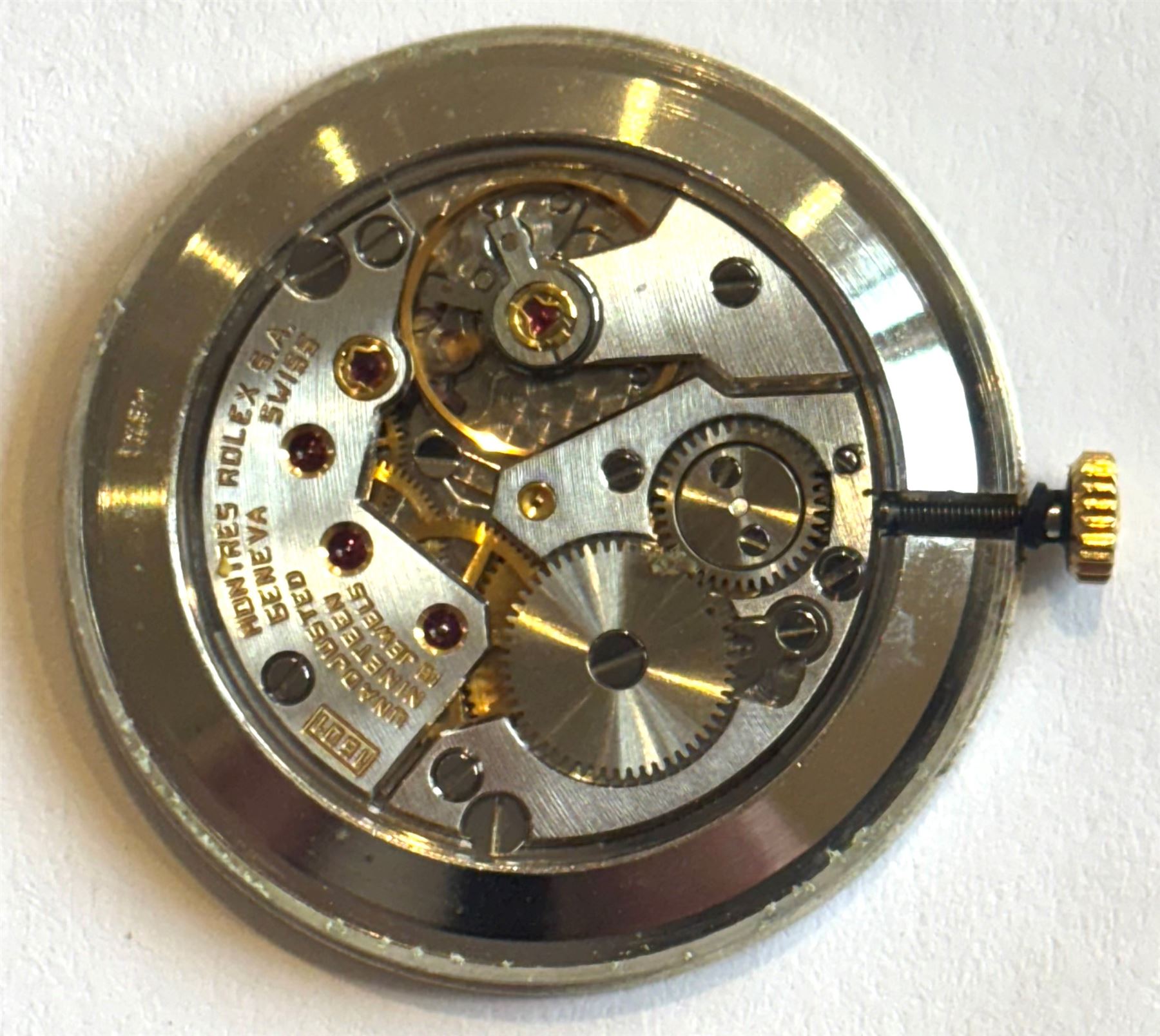 Rolex Cellini gentleman's 18ct gold manual wind wristwatch, circa 1981, Ref. 4309, Cal. 1601, case No. 6919854, silvered dial with baton hour markers, on integral 18ct gold bracelet, hallmarked