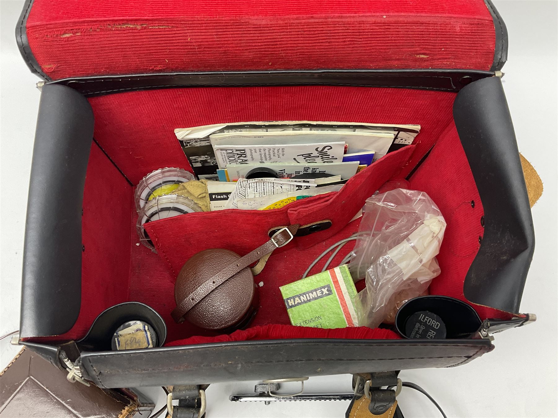 Yashica-A camera body, serial no. A4080073, with 'Yashikor 1:3.5 f=80mm' lens, serial no. 209272 and 'Yashikor 1:3.5f=80mm' lens, serial no 22942, together with Yashica TL-Electro camera body, serial no. 5054162 with 'Yashinon-DS 50mm 1:1.9  40056038