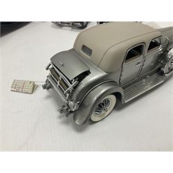 Franklin Mint - five 1:24 scale die-cast precision models comprising 1930 Bugatti Royale Coupe Napoleon, 1933 Duesenberg SJ Twenty Grand, 1935 Mercedes Benz 500K Special Roadster, 1938 Jaguar SS-100, and 1947 Bentley 