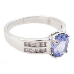 18ct white gold oval cut sapphire ring, with princess cut diamond shoulders, stamped 750, sapphire approx 1.45 carat, total diamond weight approx 0.30 carat