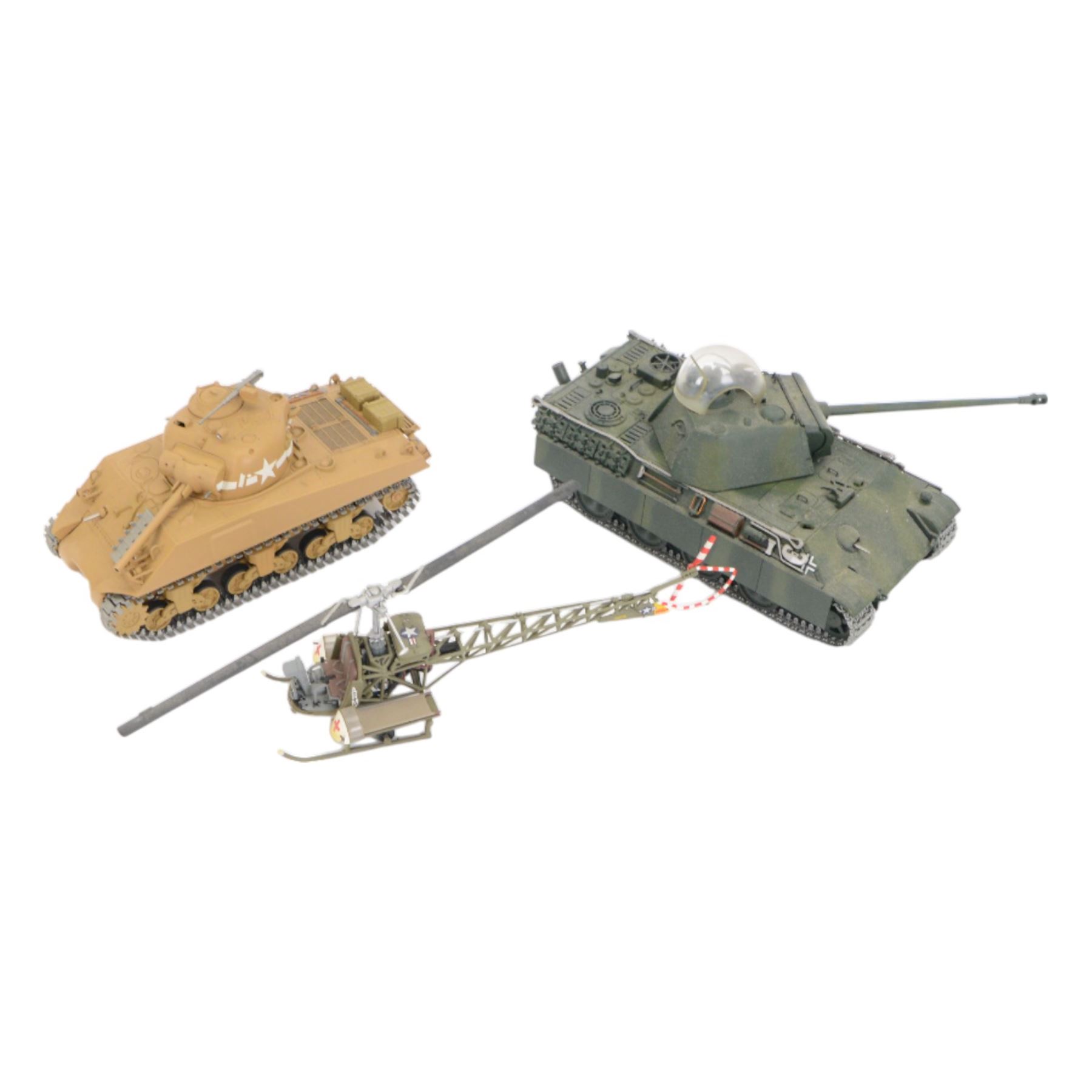 Two Paul's Model Art Minichamps 1:35 scale tank models | Toys