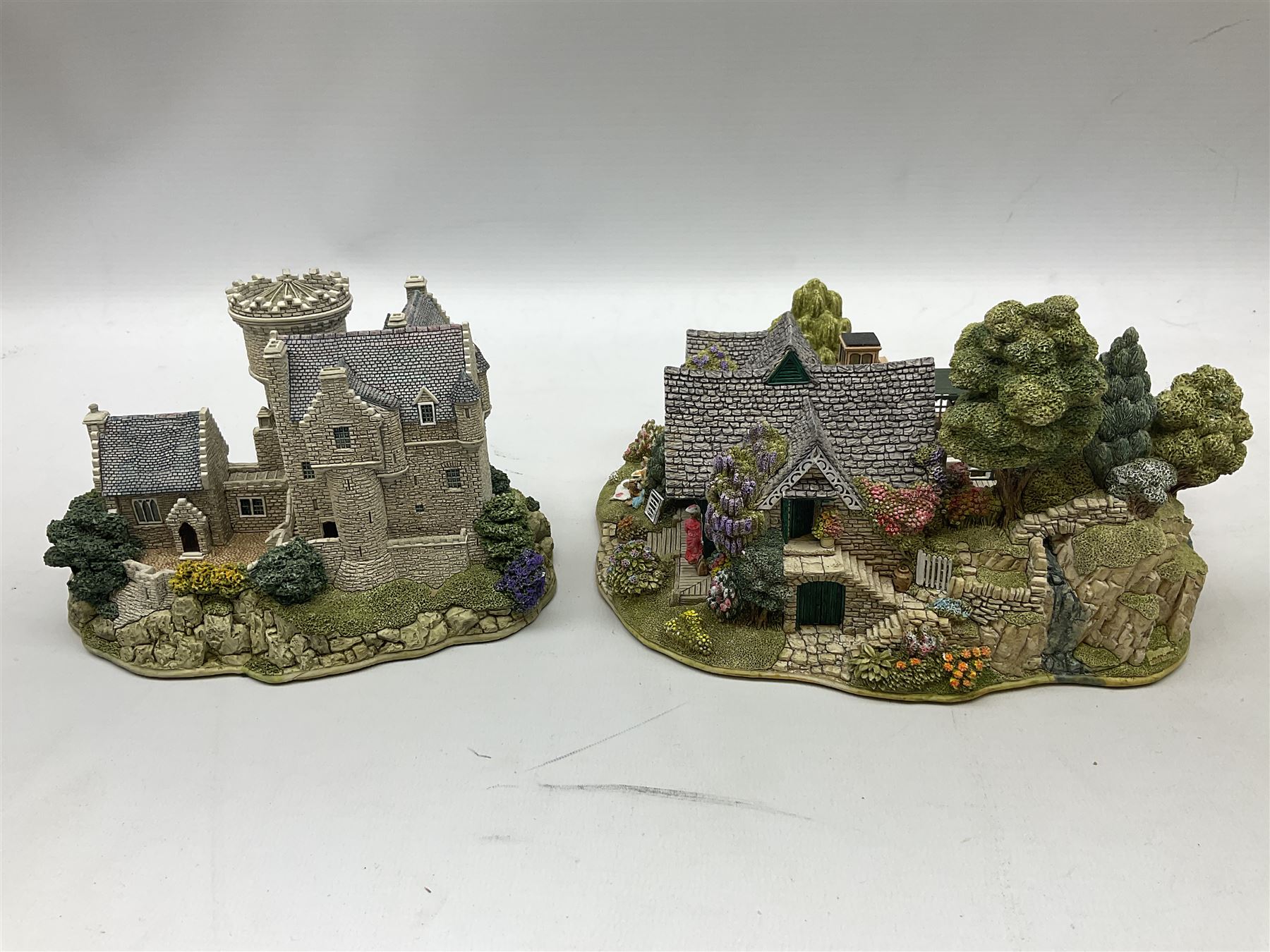 Seven Lilliput Lane cottages, comprising five limited edition examples, one French collection example and one Dutch collection, to include Queen of Windemere, Penkill Castle and Gertrude's Garden, all with boxes, four with deeds