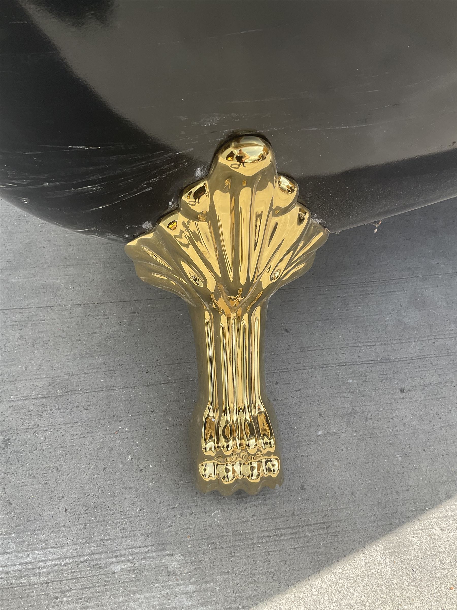 Roll top slipper Fiberglass bath with chrome gold lion paw legs - THIS LOT IS TO BE COLLECTED BY APPOINTMENT FROM DUGGLEBY STORAGE, GREAT HILL, EASTFIELD, SCARBOROUGH, YO11 3TX