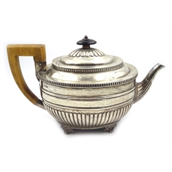  Victorian silver teapot by Mappin & Webb, Sheffield 1893, 22.2oz  