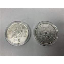 United States of America coinage including 1889 Morgan dollar, 1922 Peace dollar 1943 Liberty half dollar, 1982 commemorative half dollar etc