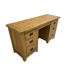Contemporary oak twin pedestal desk or dressing table, rectangular top, fitted with six graduating drawers, each with metal pull handles and plates