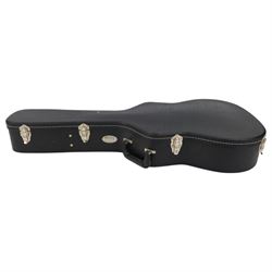 Martin OM-21 acoustic guitar 2017, with cedar top and mahogany neck, in original hard case, L101cm