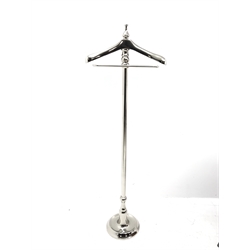 Chrome metal dumb valet stand, H138cm